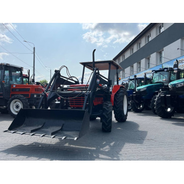 Kubota L1-455 Front
