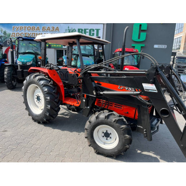 Kubota L1-455 Front