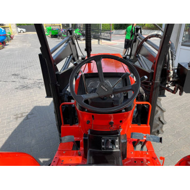 Kubota L1-455 Front