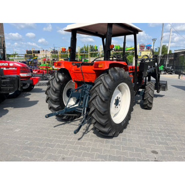Kubota L1-455 Front