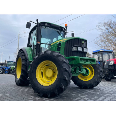 John Deere 6230