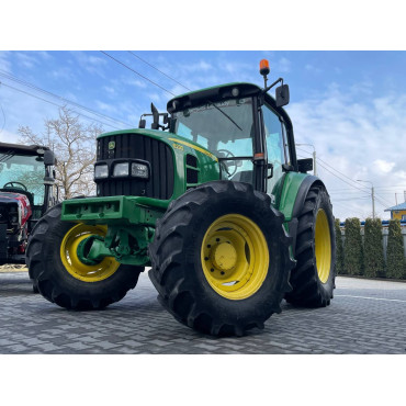 John Deere 6230