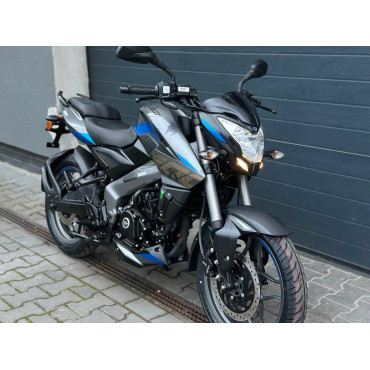 Мотоцикл BAJAJ Pulsar NS200