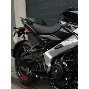 Мотоцикл BAJAJ PULSAR NS400