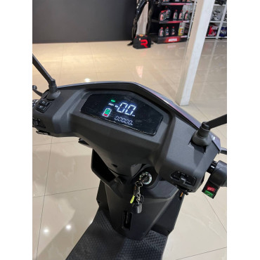 Скутер електричний FADA-SPiN 1500W (AGM)