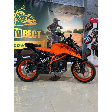 Мотоцикл KTM 390 DUKE