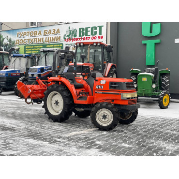 Kubota GT-3 