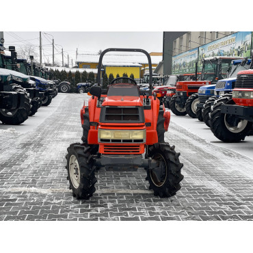 Kubota GT-3 
