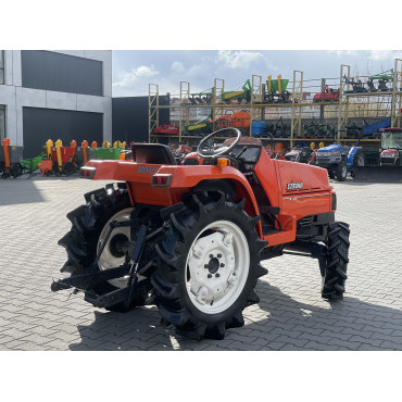 Kubota Saturn x-24